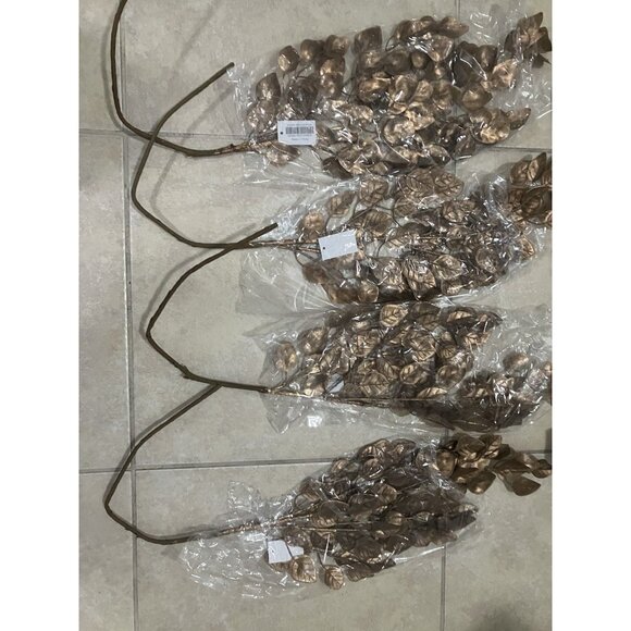 Floral Arrangement Luxury Bundle And Decorative Ribbon. New - Picture 7 of 7